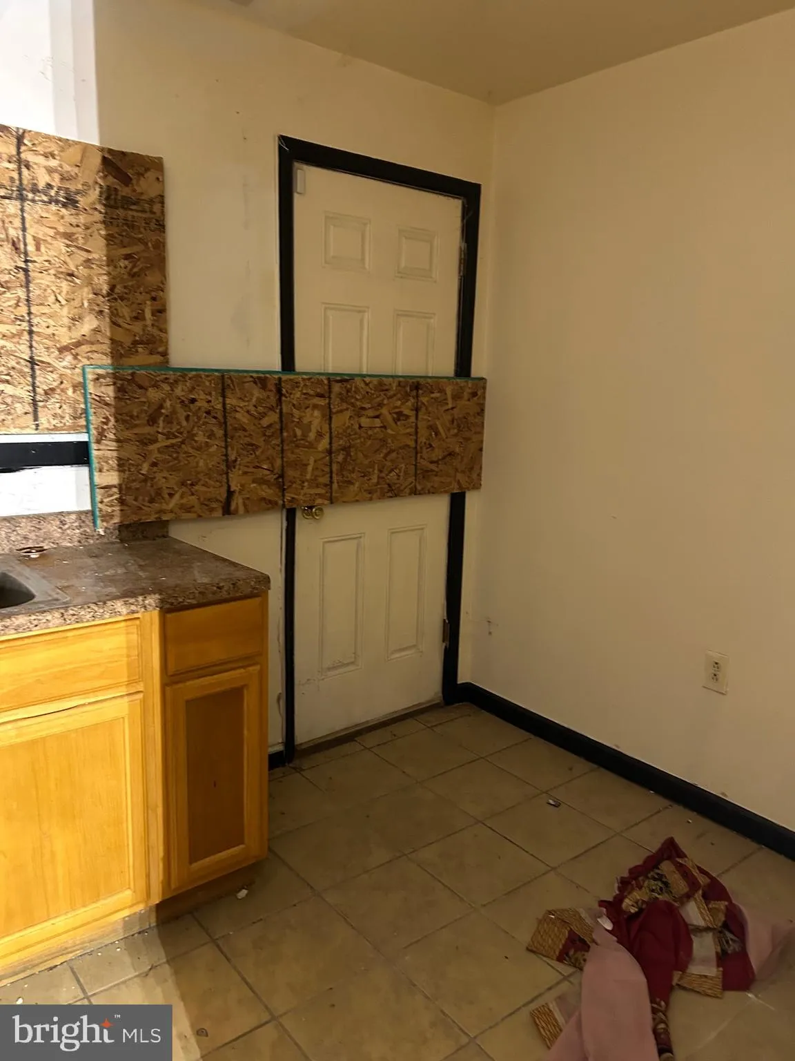 Philadelphia, Pennsylvania 19132, United States, 2 Bedrooms Bedrooms, ,Residential,Active,251011