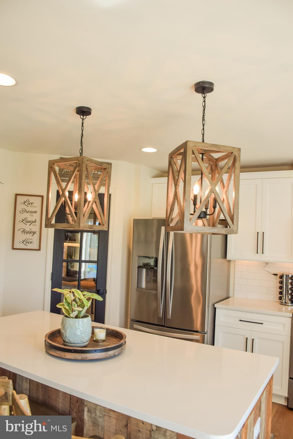 MORNING DOVE ESTATES - Residential