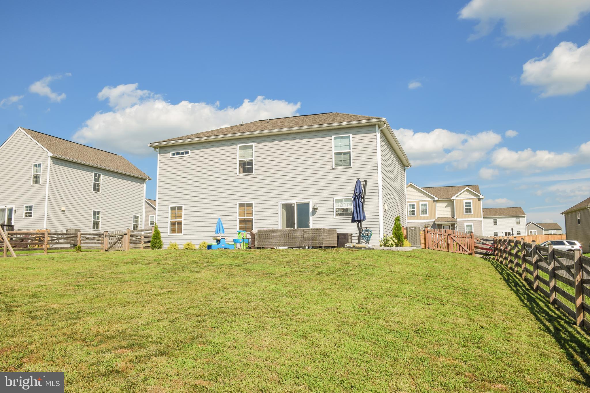 MORNING DOVE ESTATES - Residential