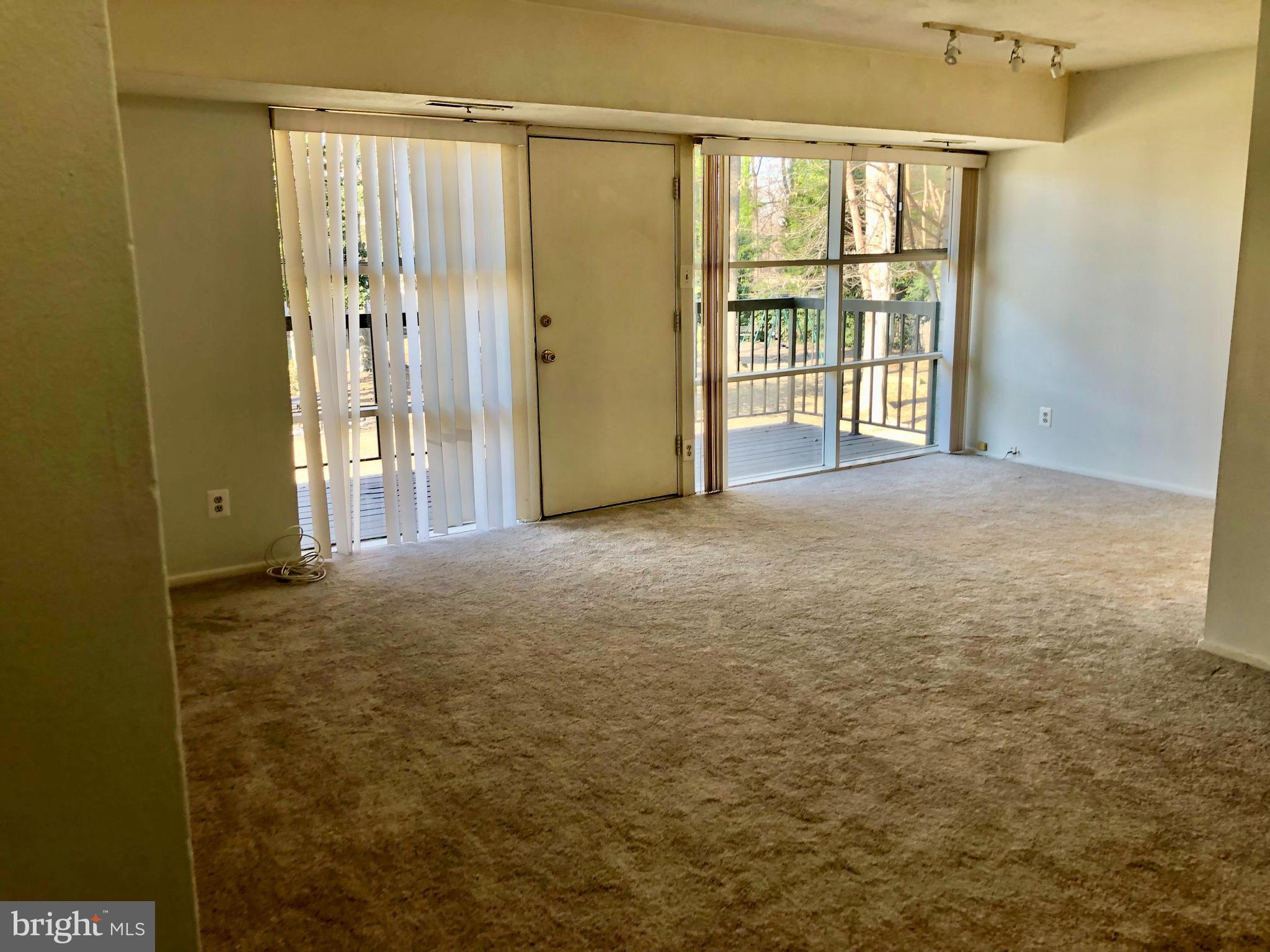 FAIRFAX HERITAGE - Residential Lease