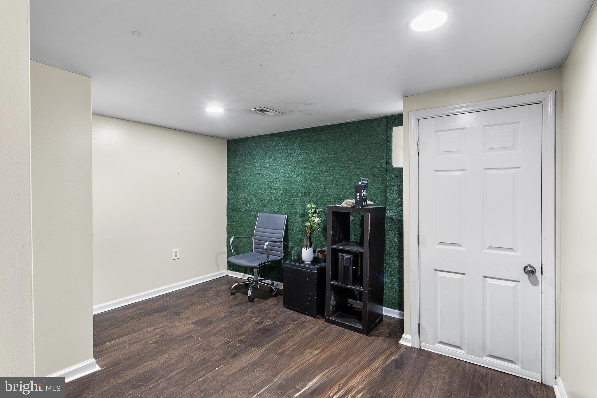 ABINGTON - Residential