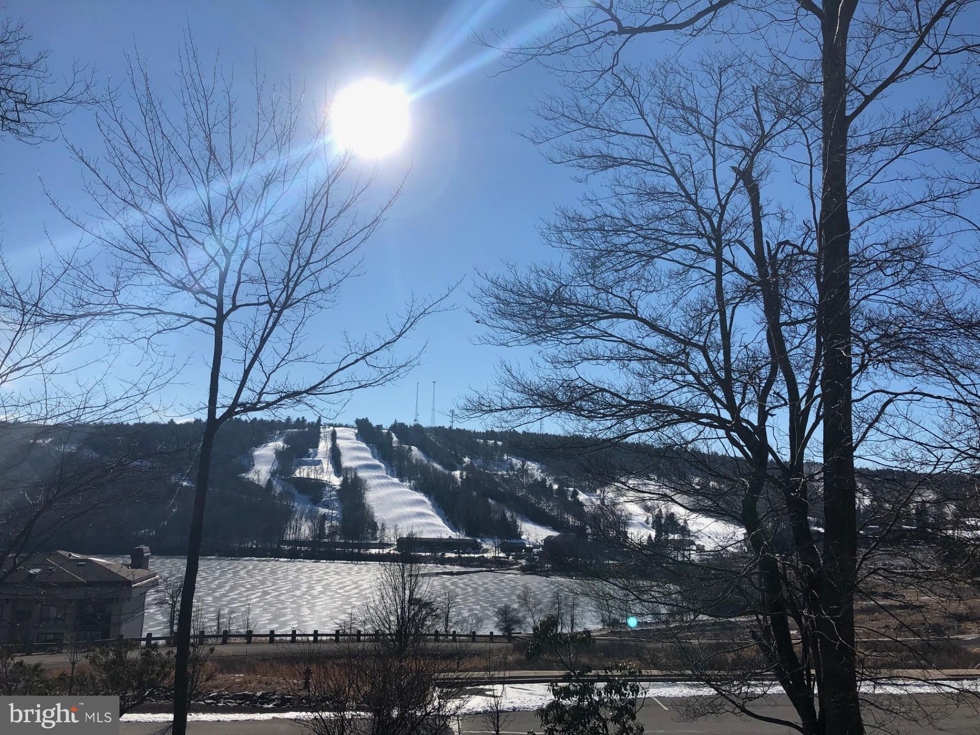 LAURELWOODS II - Residential