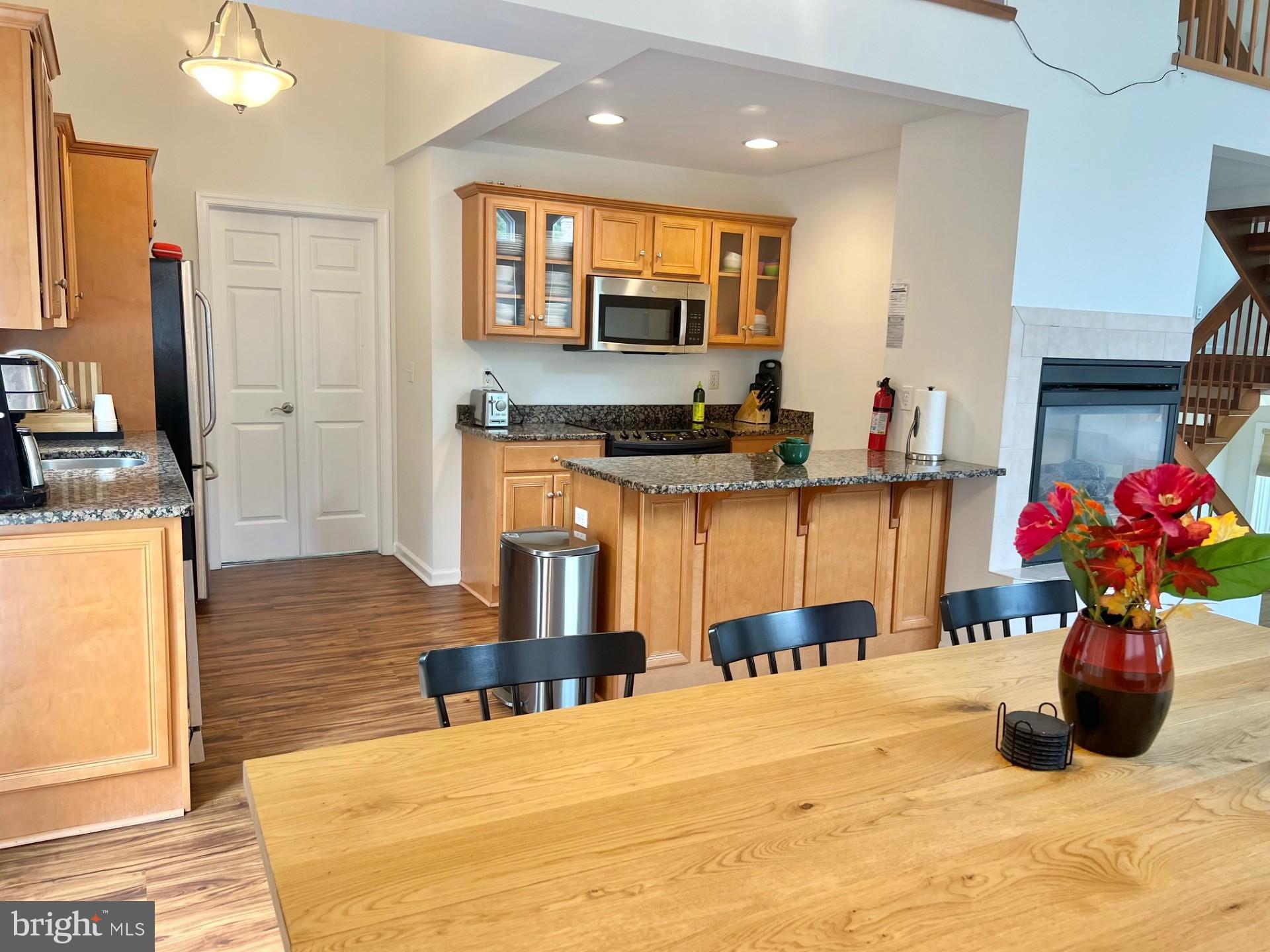 LAURELWOODS II - Residential