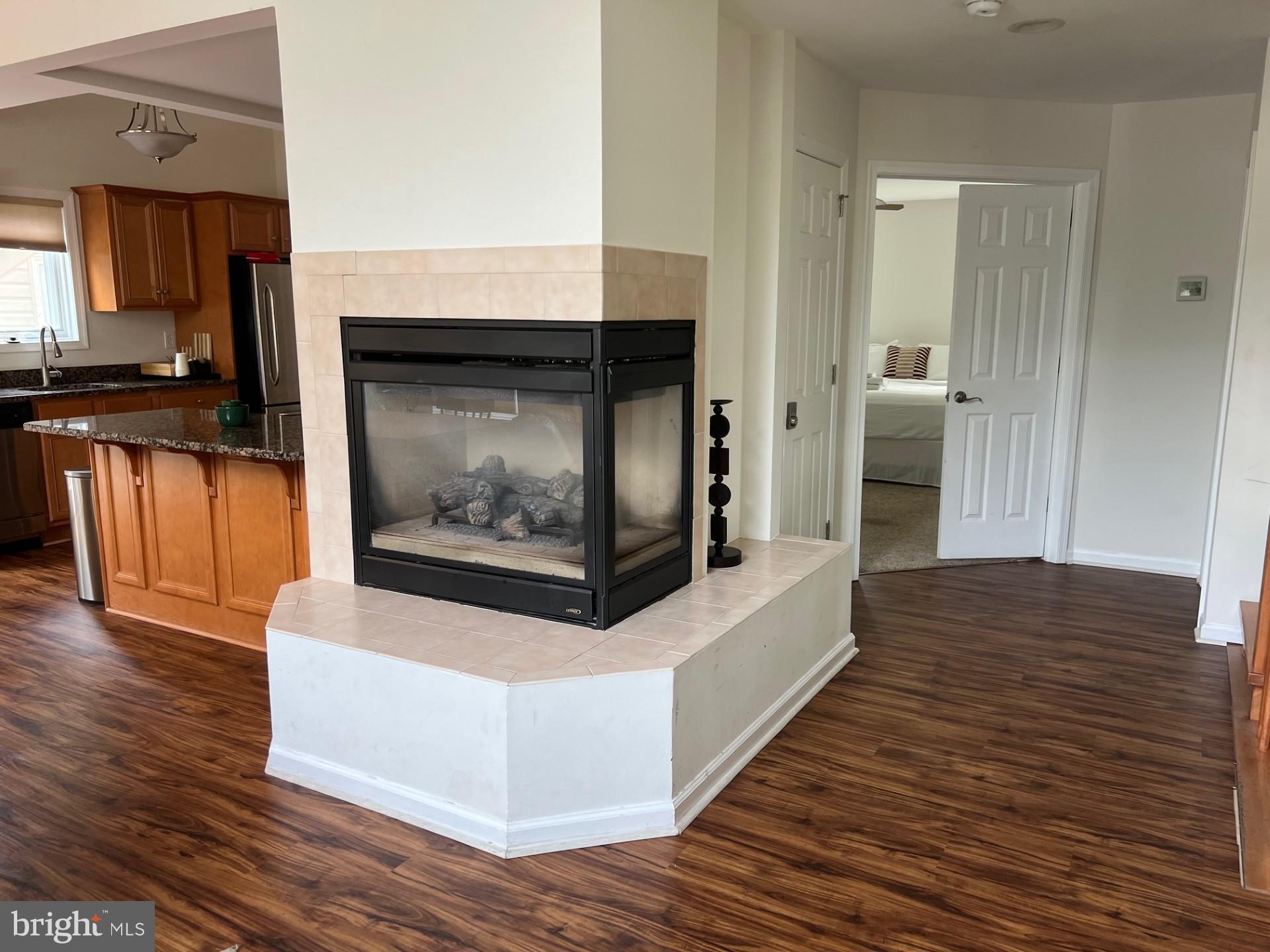 LAURELWOODS II - Residential