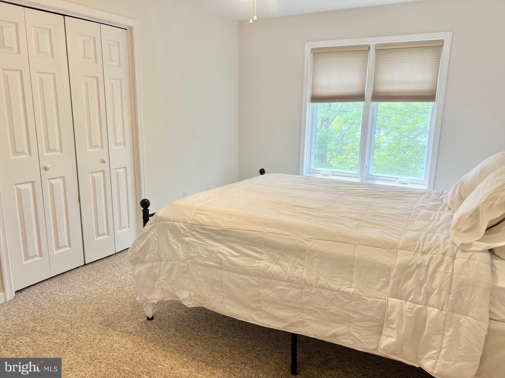 LAURELWOODS II - Residential