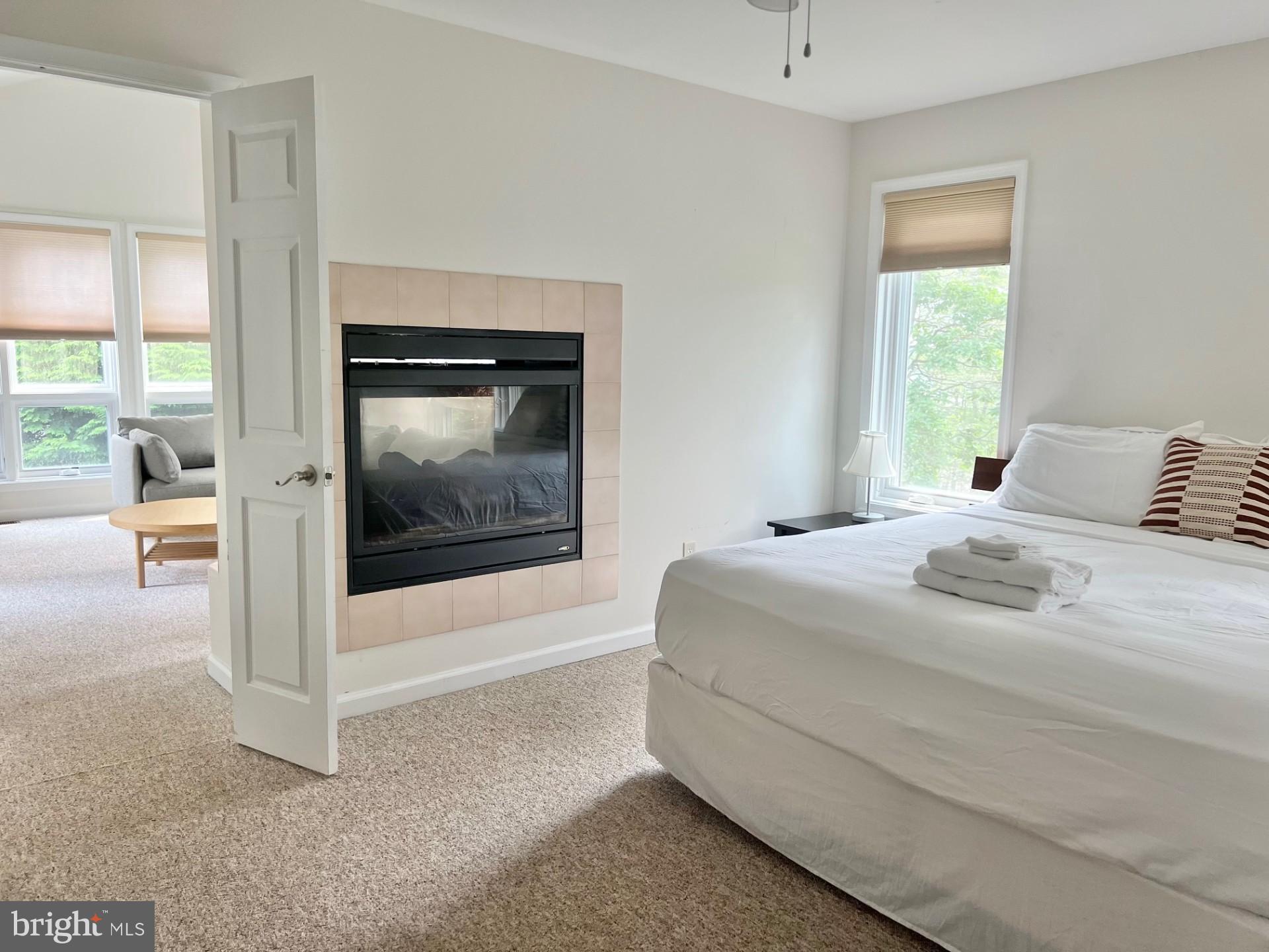 LAURELWOODS II - Residential