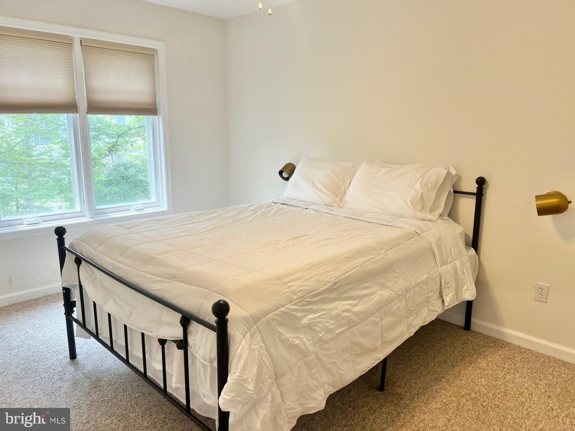 LAURELWOODS II - Residential