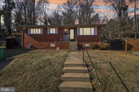 3000 Fairhill Court, Suitland, MD MLS: MDPG2144428