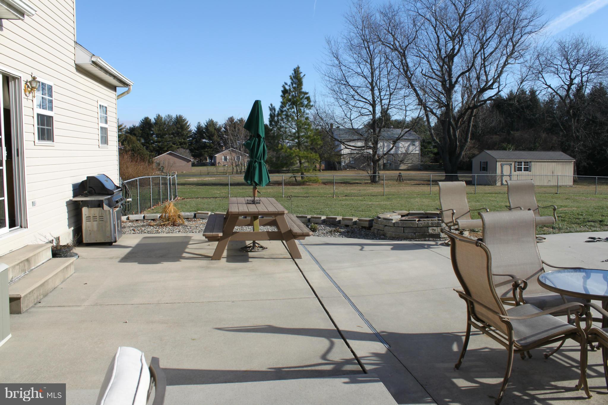 WOODLAWN - Residential