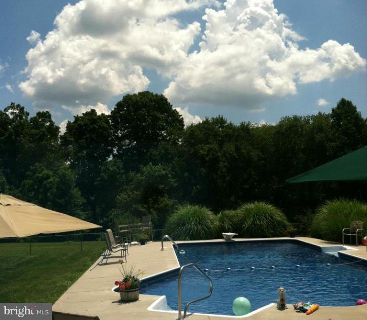 WOODLAWN - Residential