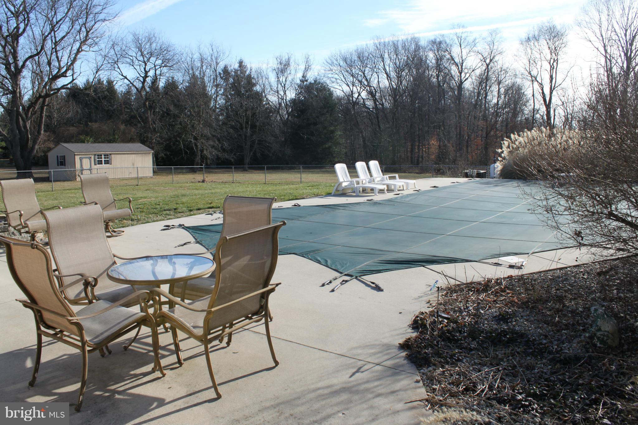 WOODLAWN - Residential