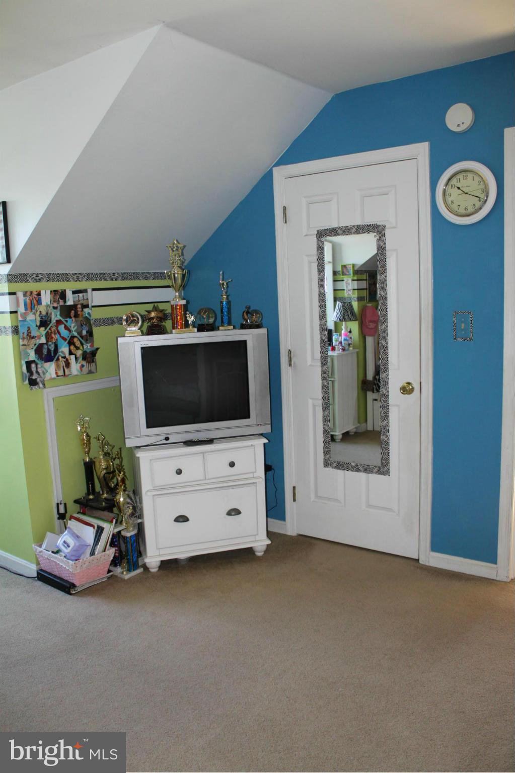 WOODLAWN - Residential