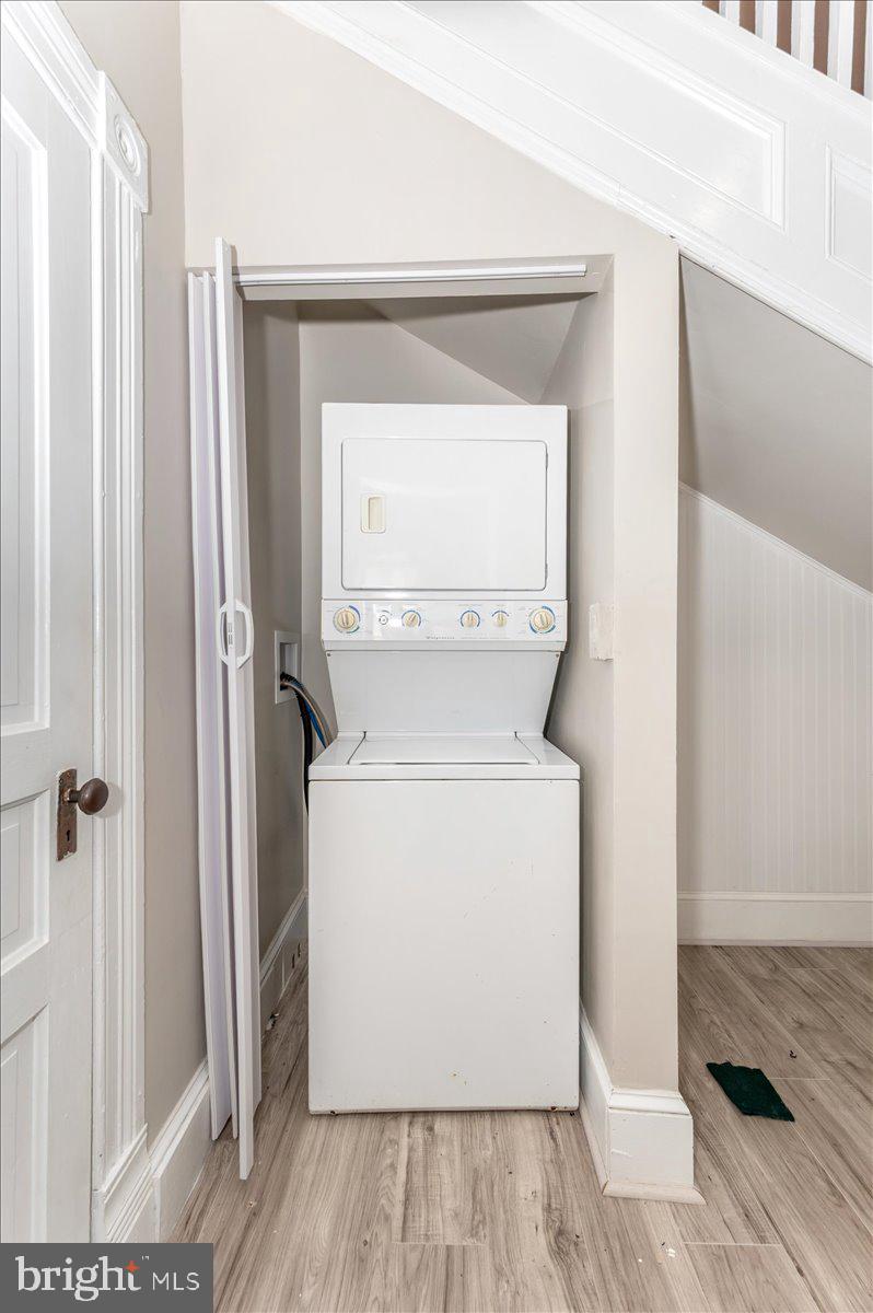 MATTINGLY AVE IND HEAD - Residential