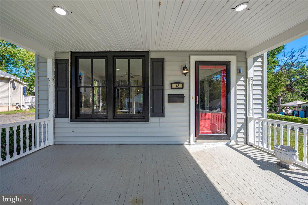 45 MATTINGLY AVENUE