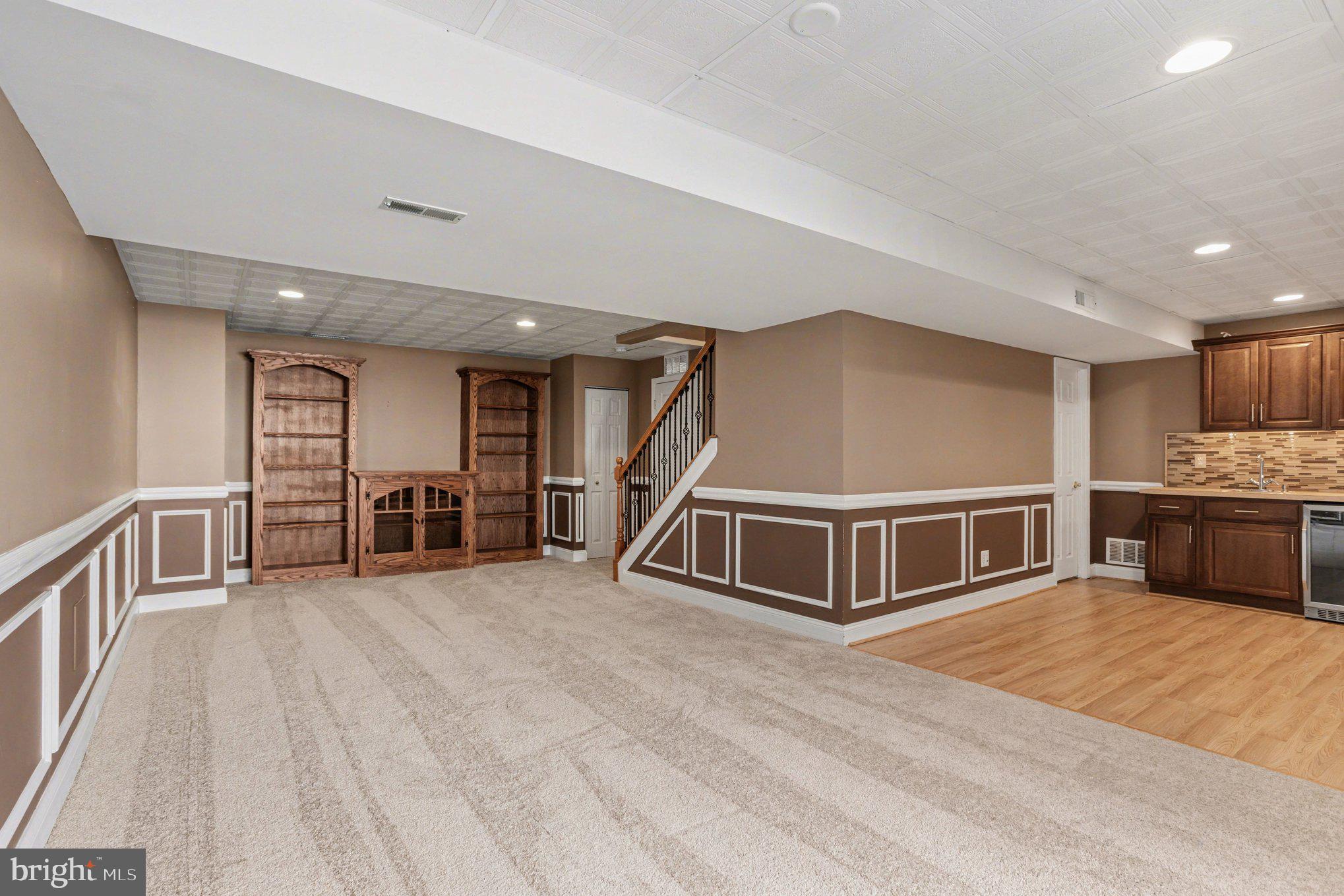 MONMOUTH MEADOWS - Residential