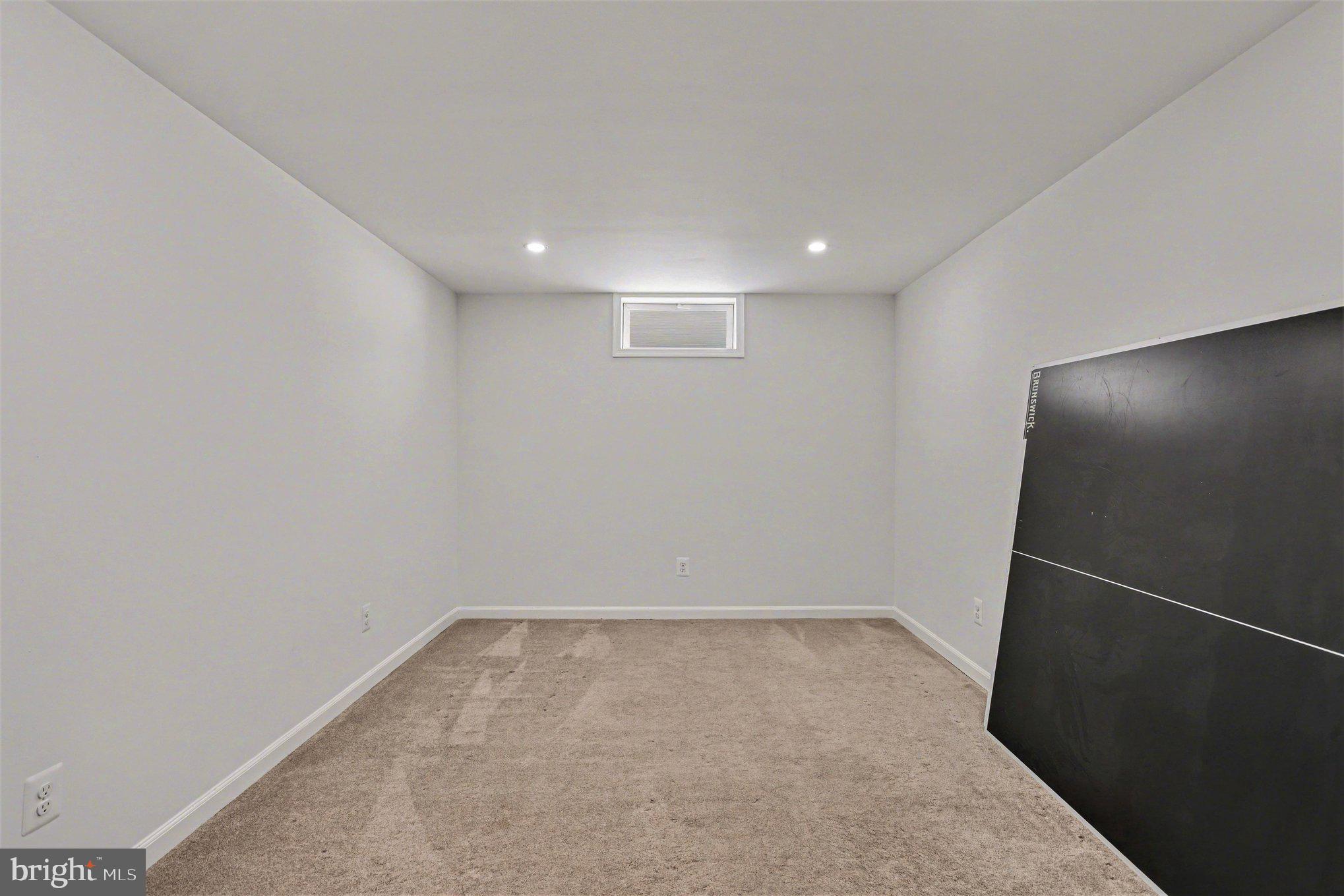 MONMOUTH MEADOWS - Residential