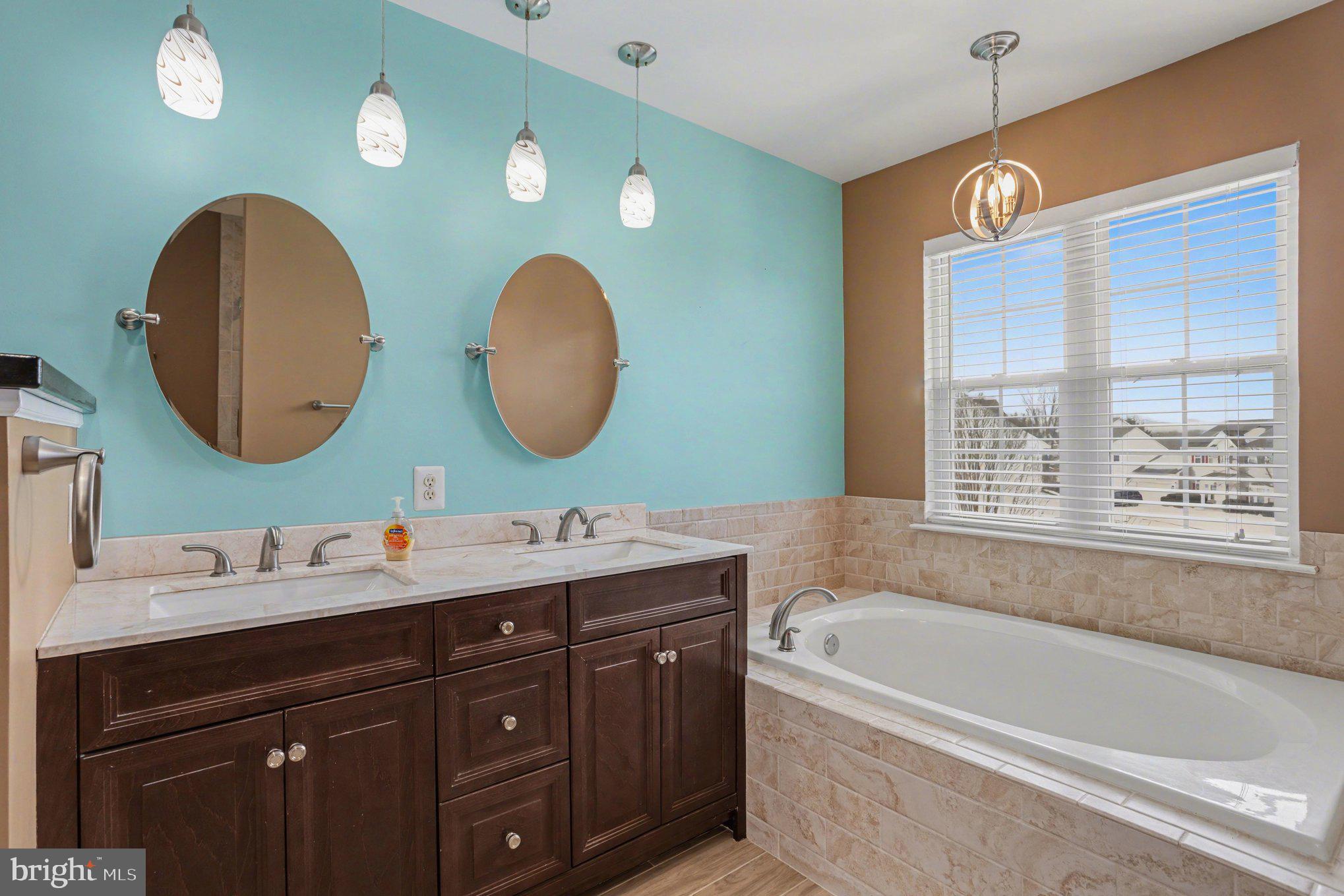 MONMOUTH MEADOWS - Residential