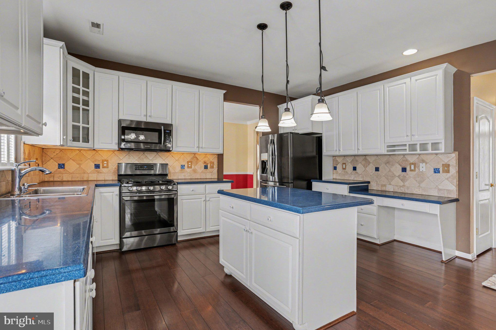 MONMOUTH MEADOWS - Residential