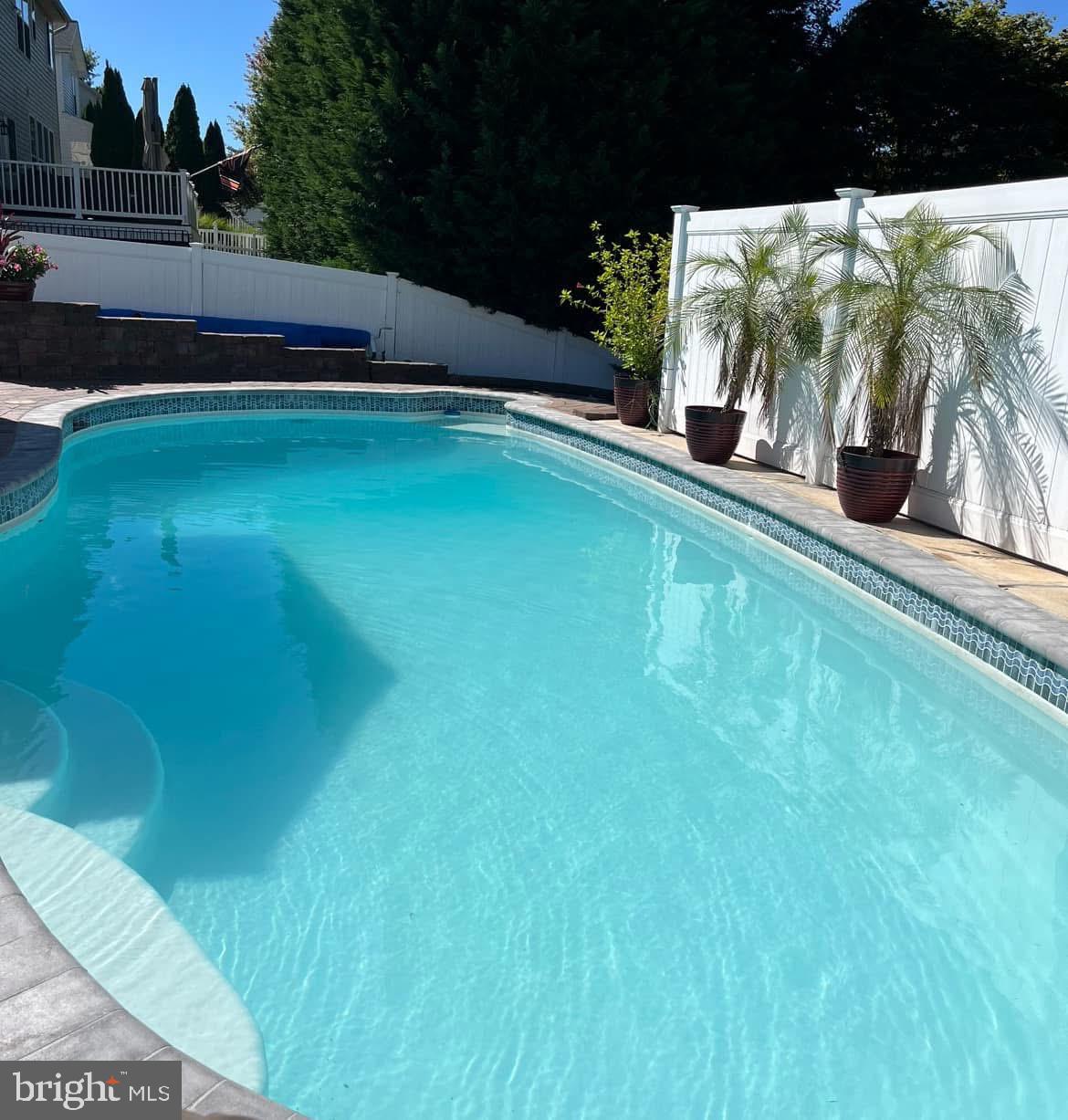 MONMOUTH MEADOWS - Residential