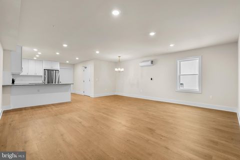 Tiny photo for 30 W Broad Street #SUITE 7, SOUDERTON, PA 18964 (MLS # PAMC2147430)