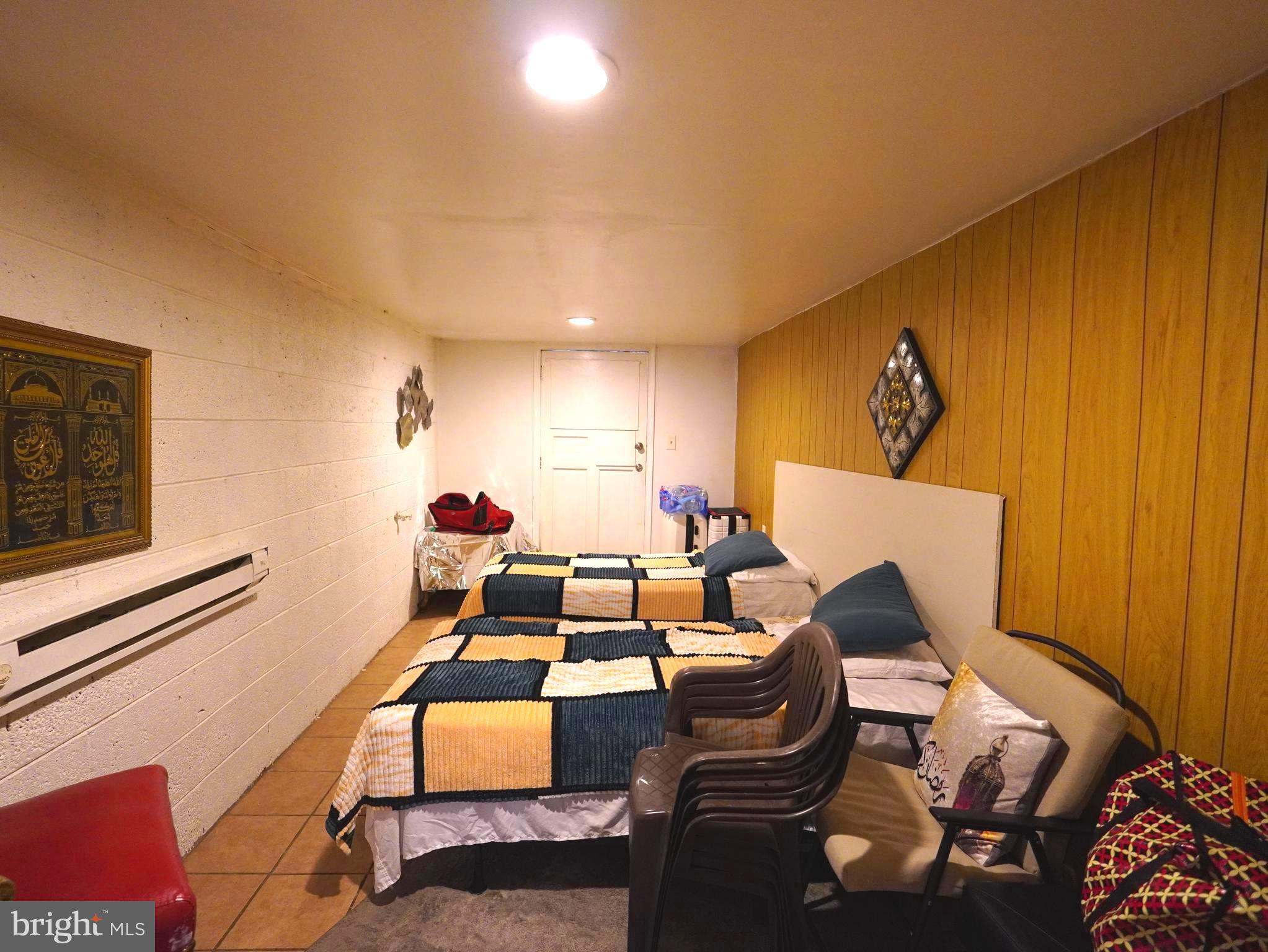 MAYFAIR (WEST) - Residential