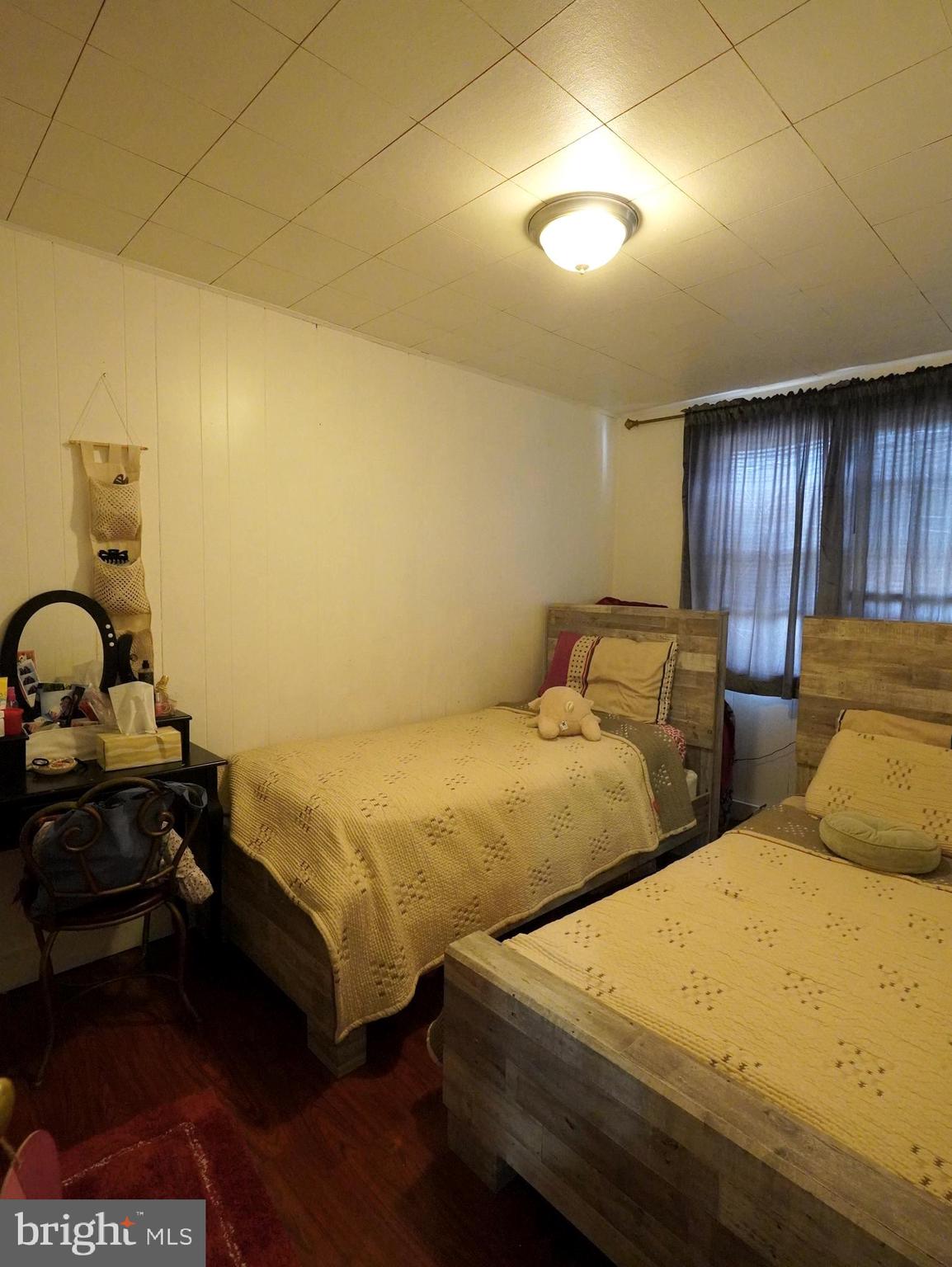 MAYFAIR (WEST) - Residential