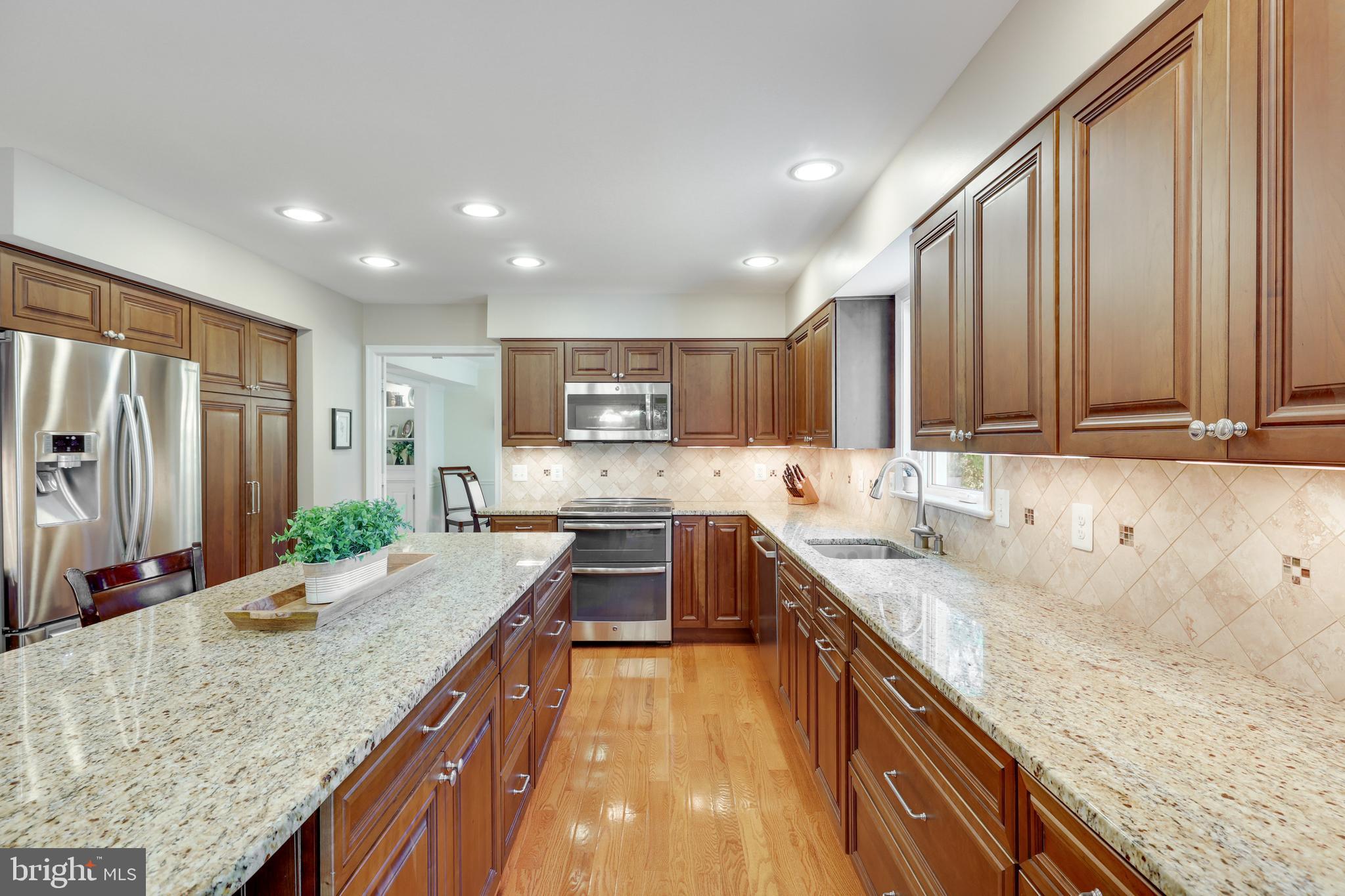 COUNTRYSIDE - Residential