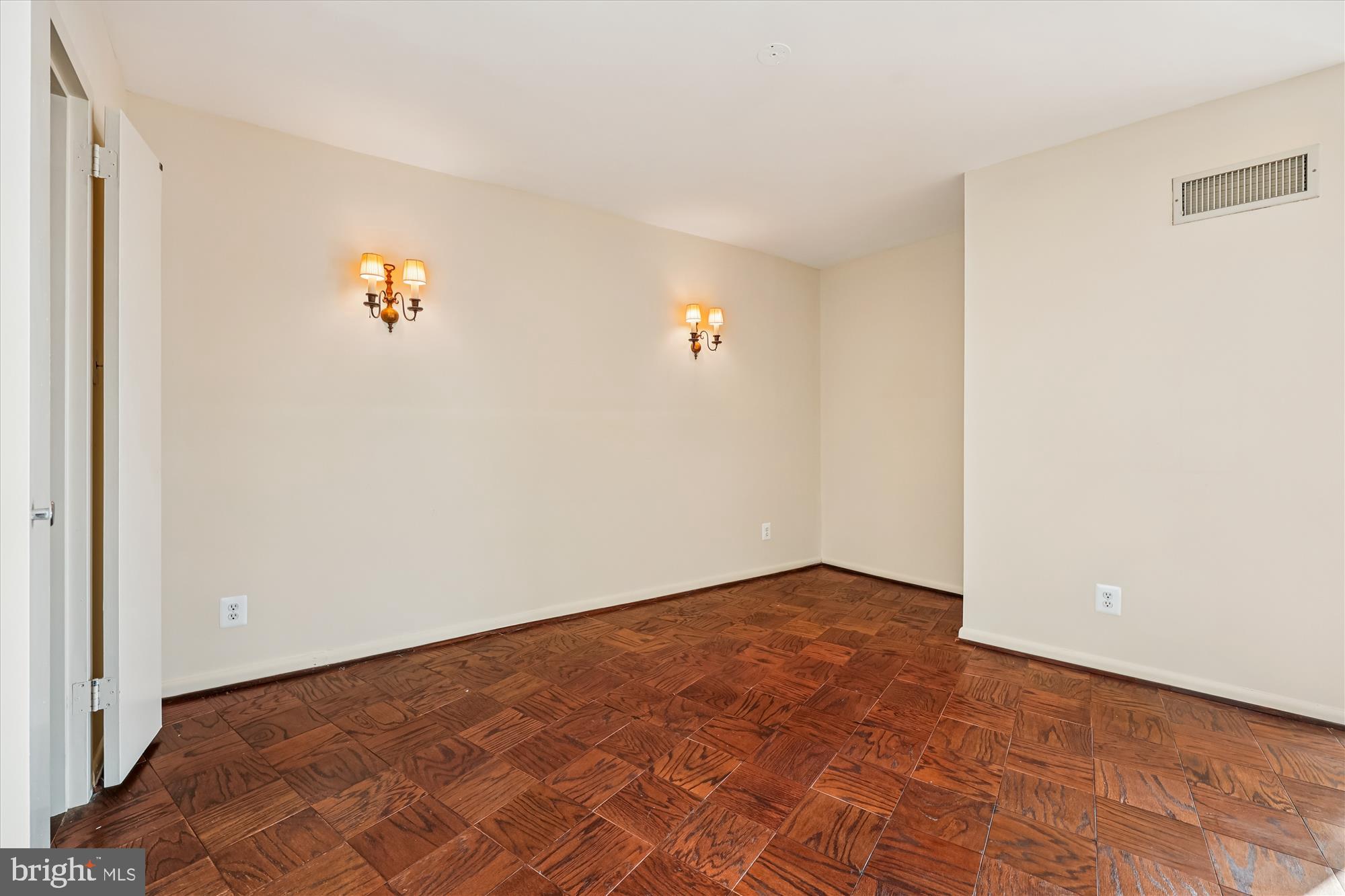 4620 NORTH PARK AVE - Residential