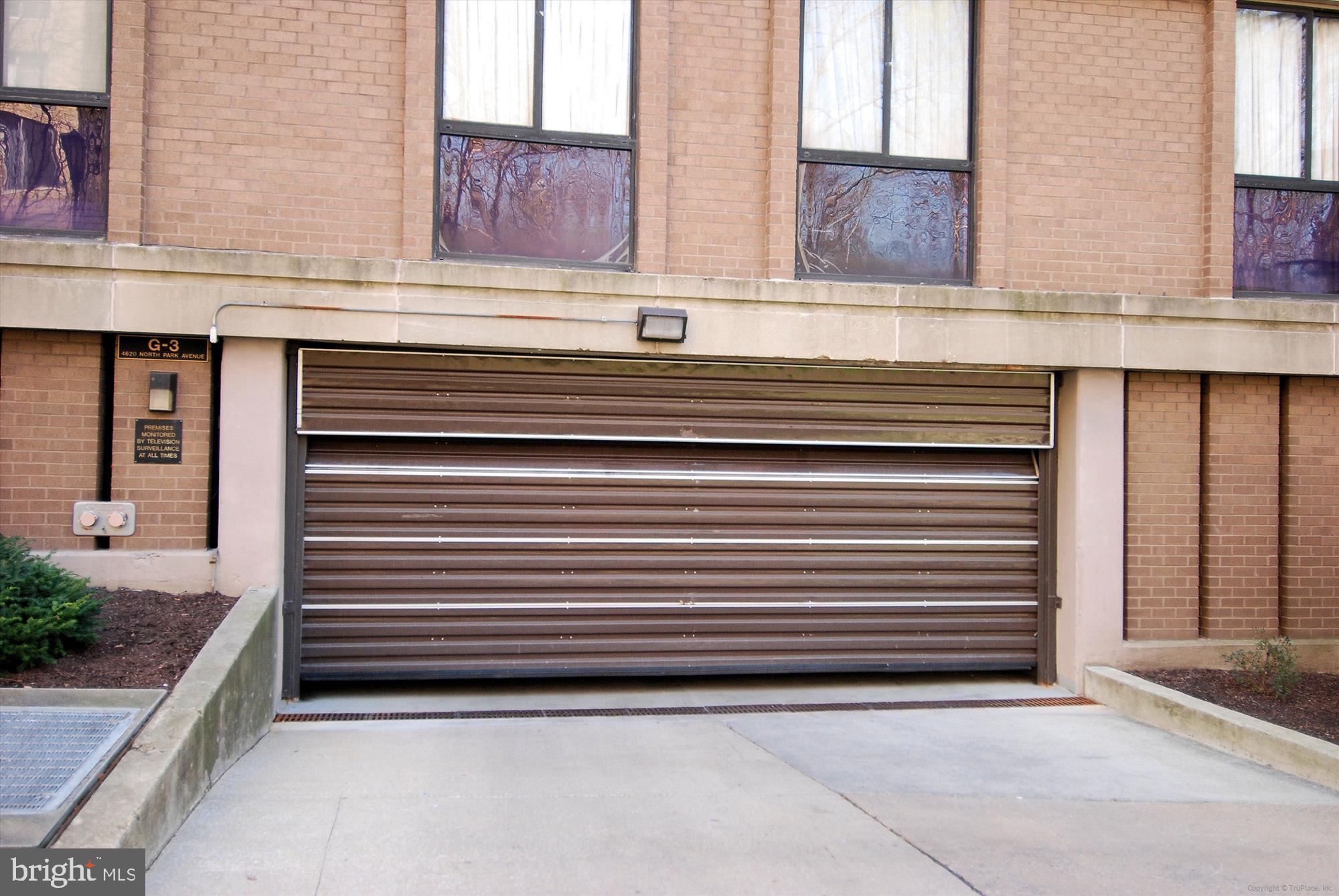 4620 NORTH PARK AVE - Residential