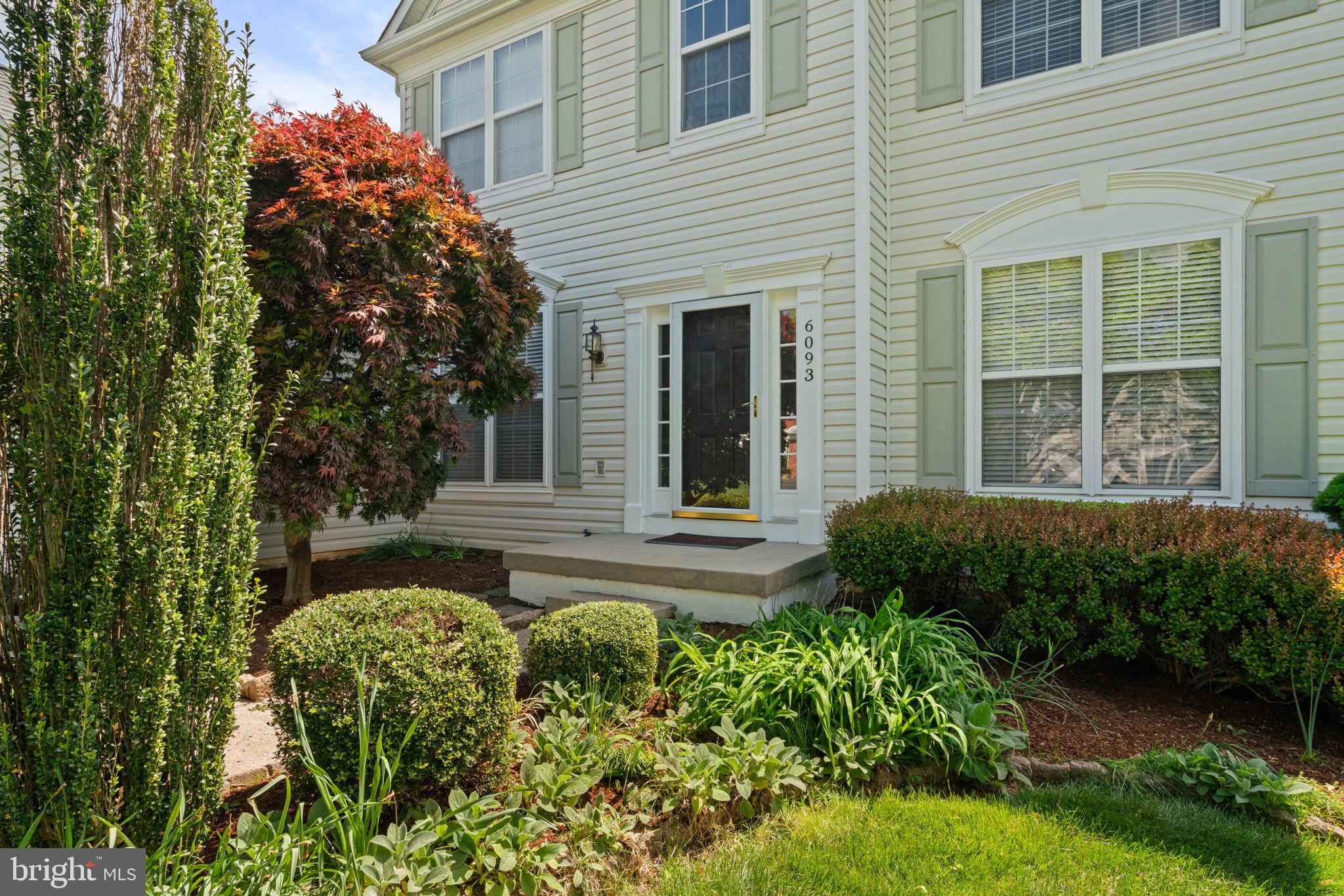 6093 SPINDLE TREE COURT
