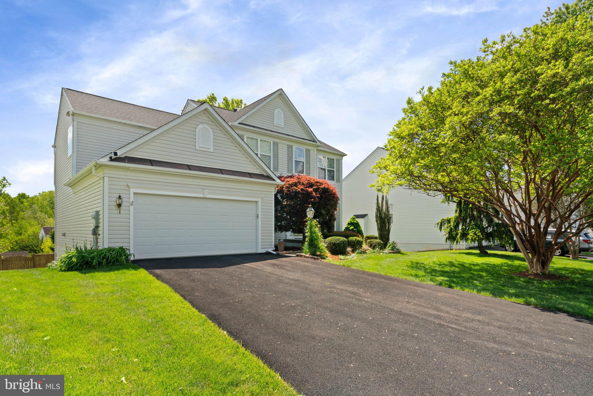6093 SPINDLE TREE COURT