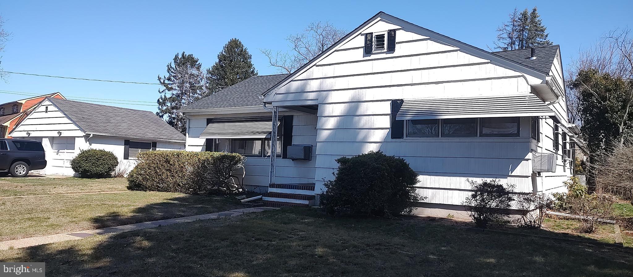 520 VETTERLEIN AVENUE