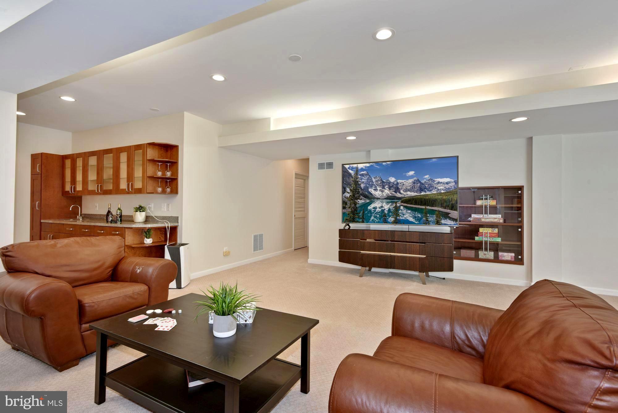 WAPLES GLEN - Residential