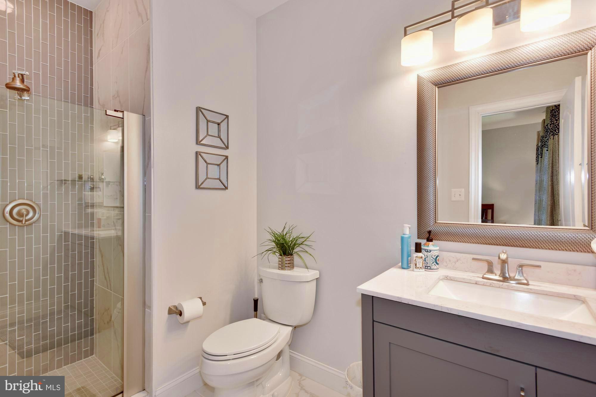 WAPLES GLEN - Residential