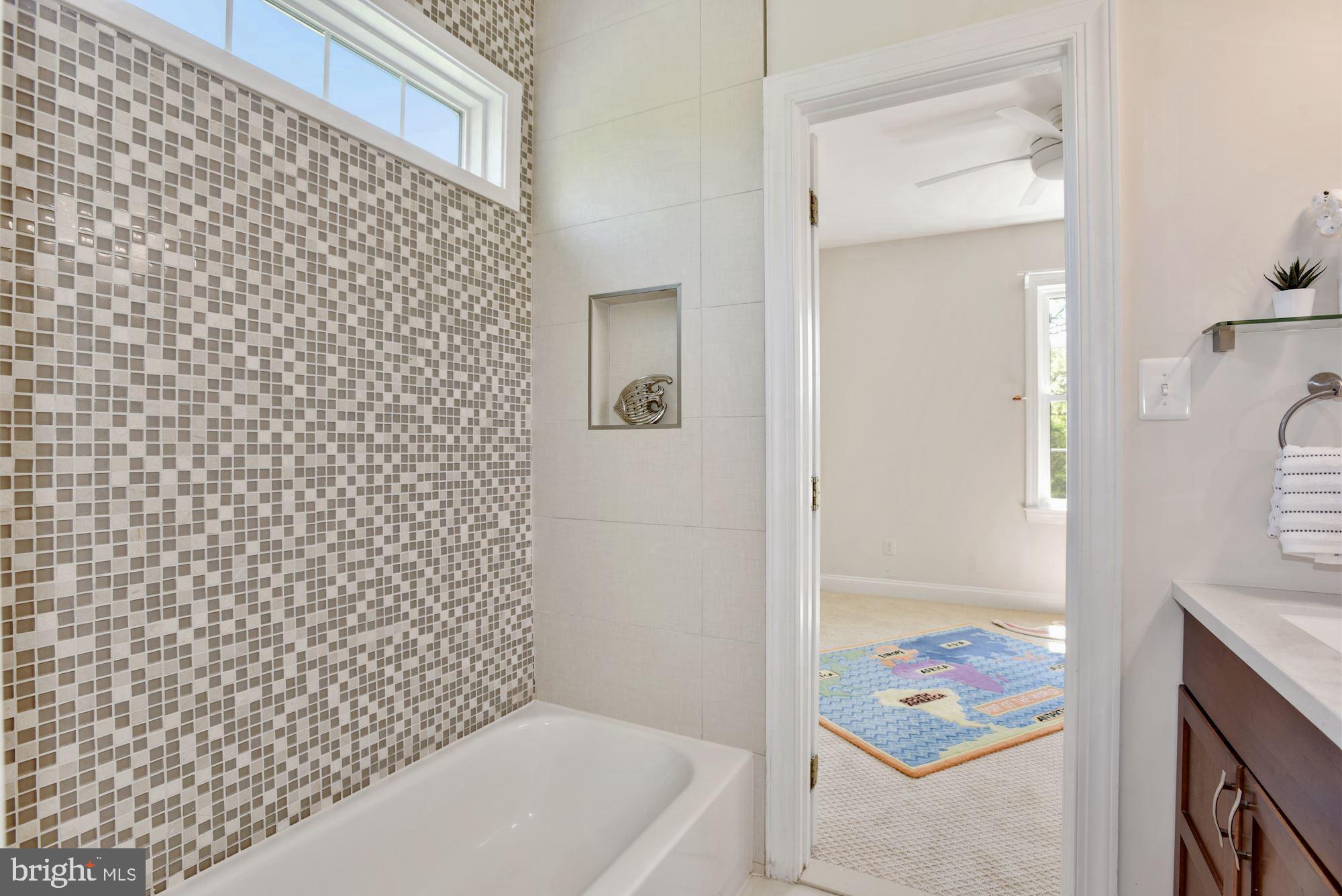 WAPLES GLEN - Residential