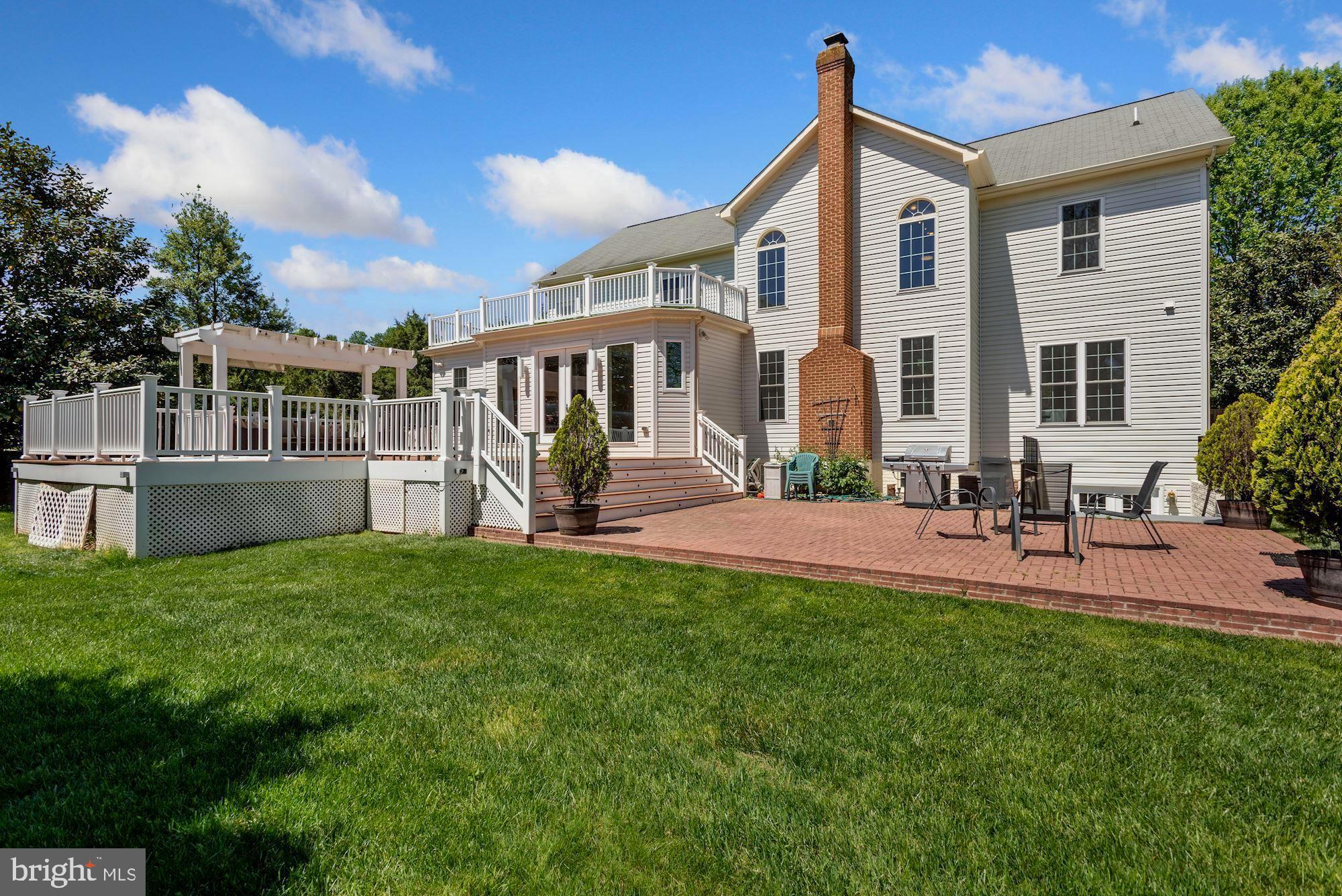 WAPLES GLEN - Residential