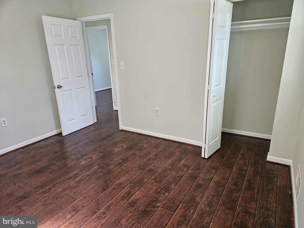 TEMPLE HILLS PARK - Residential