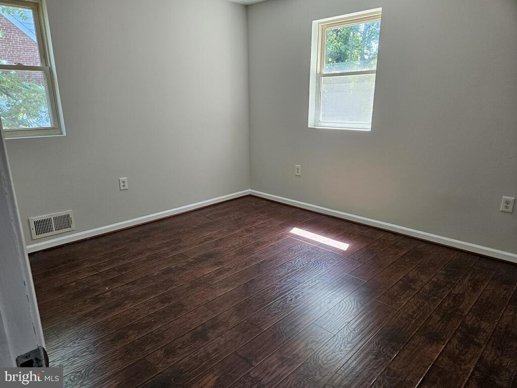 TEMPLE HILLS PARK - Residential