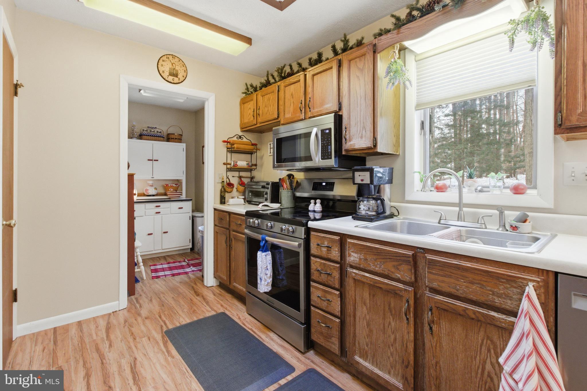 TREASURE LAKE - Residential