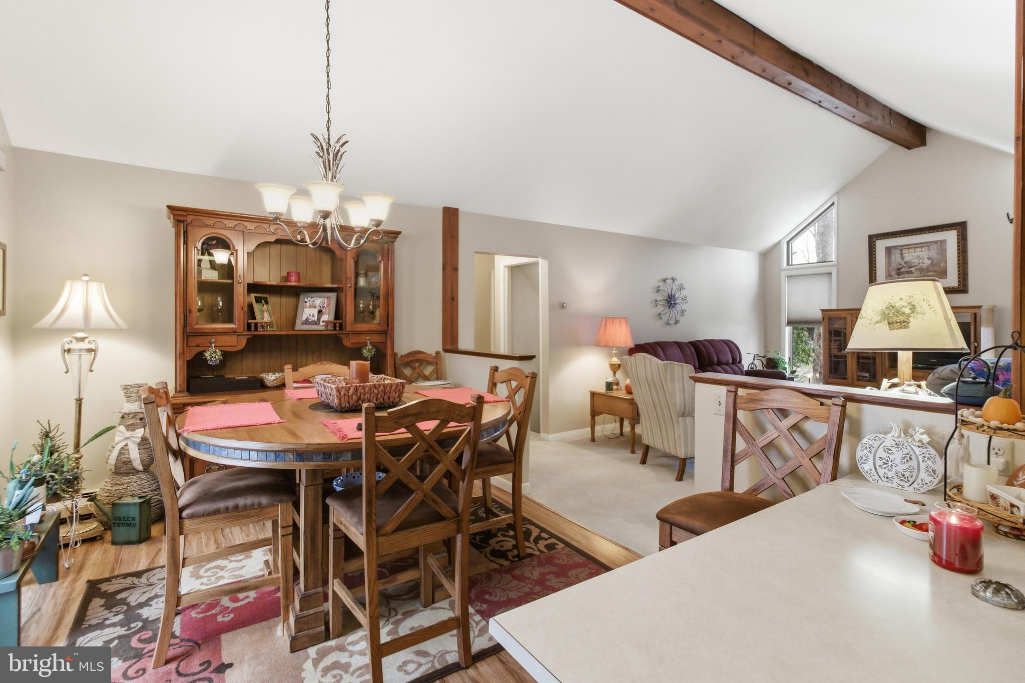 TREASURE LAKE - Residential