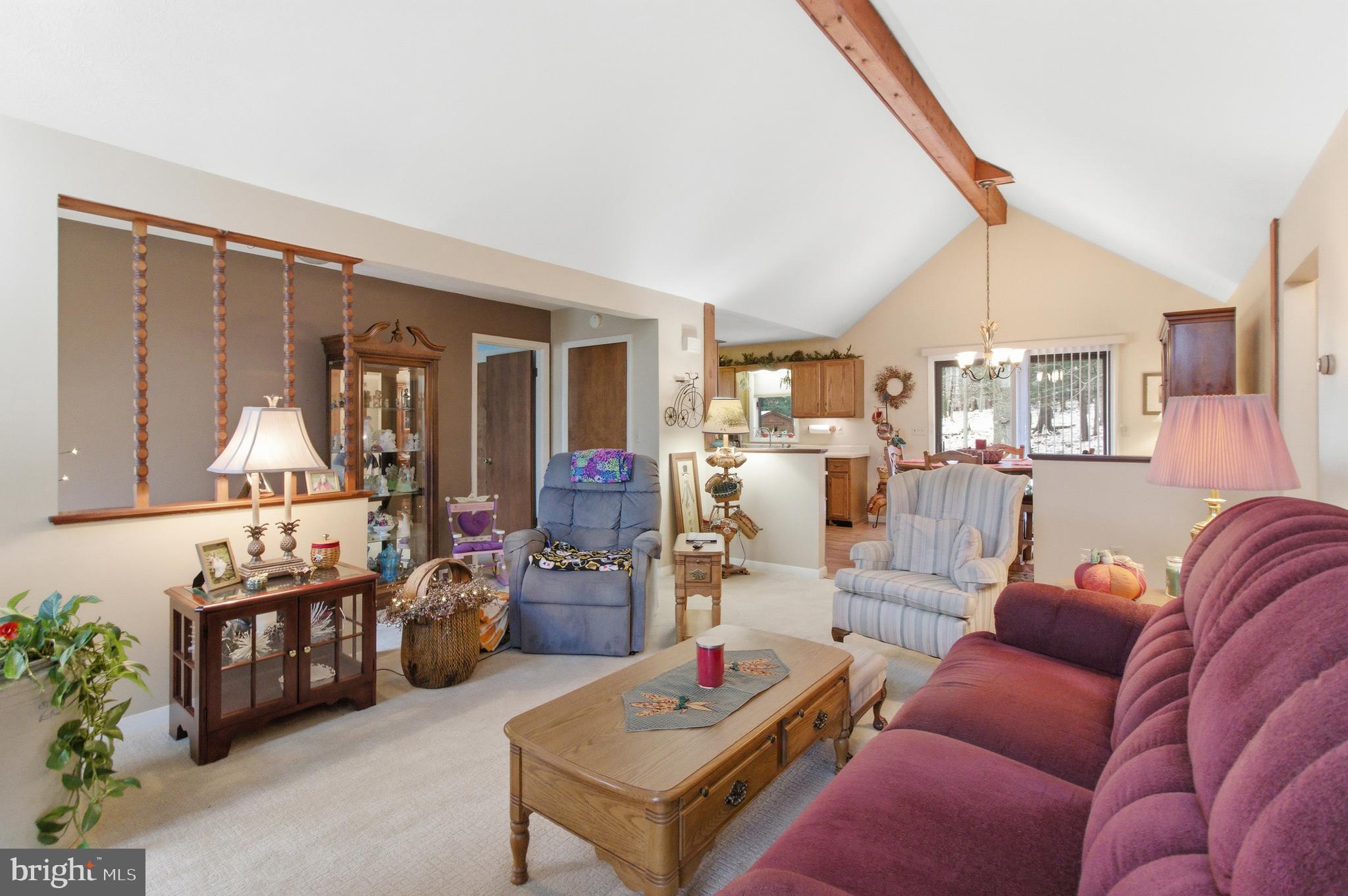 TREASURE LAKE - Residential