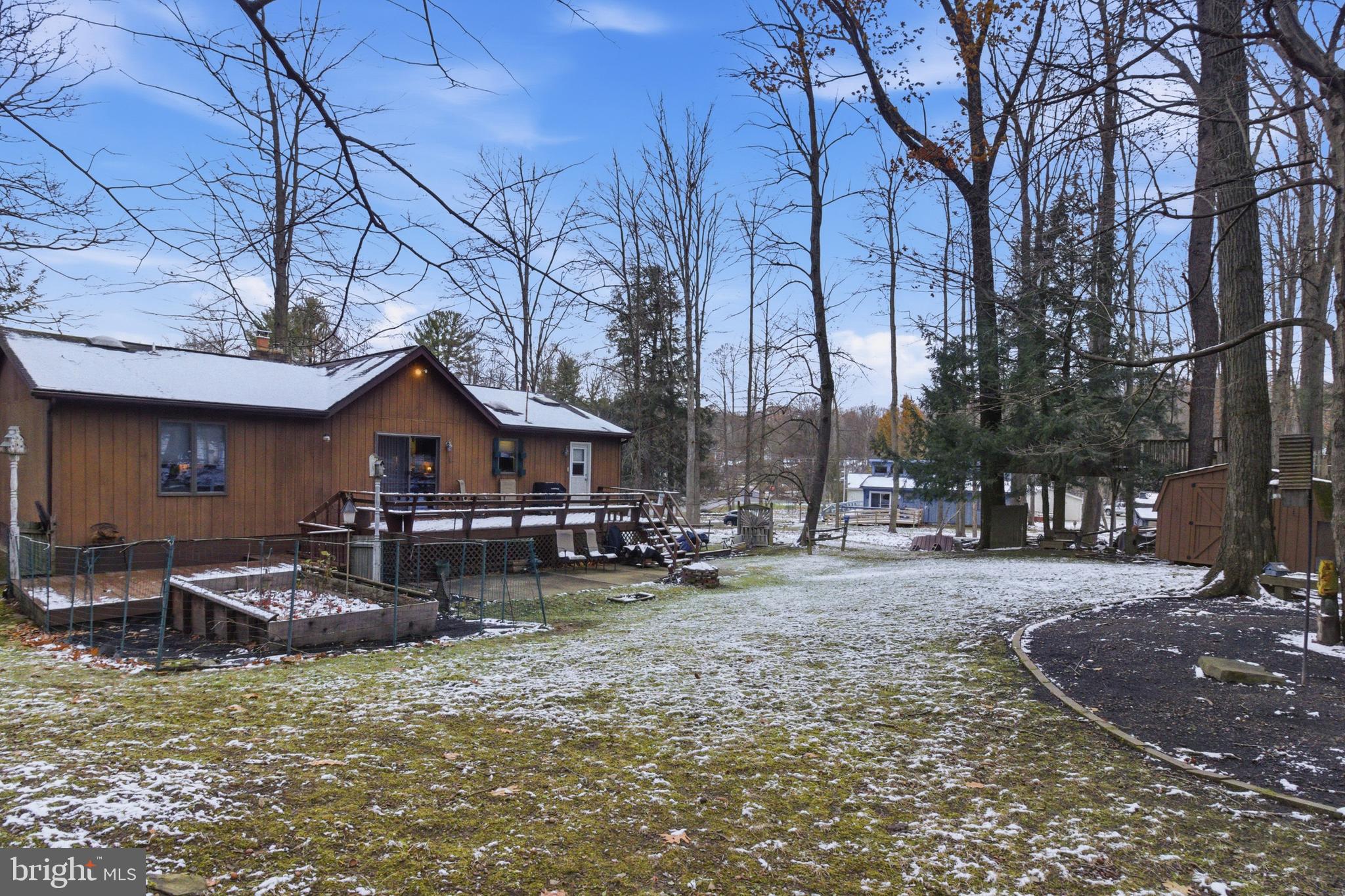 TREASURE LAKE - Residential