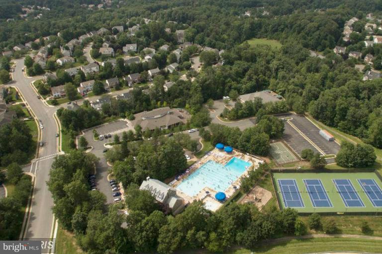 POTOMAC LAKES - Residential Lease