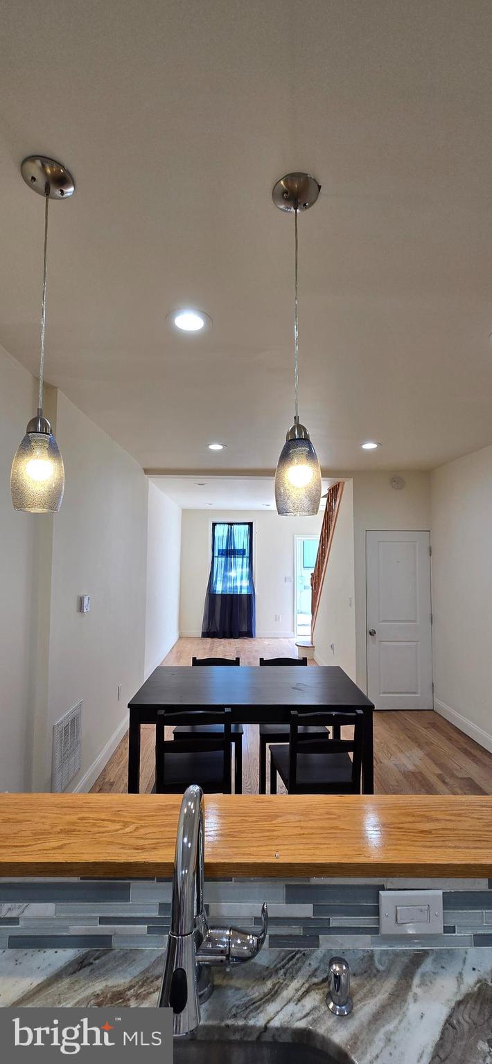 PORT RICHMOND - Residential