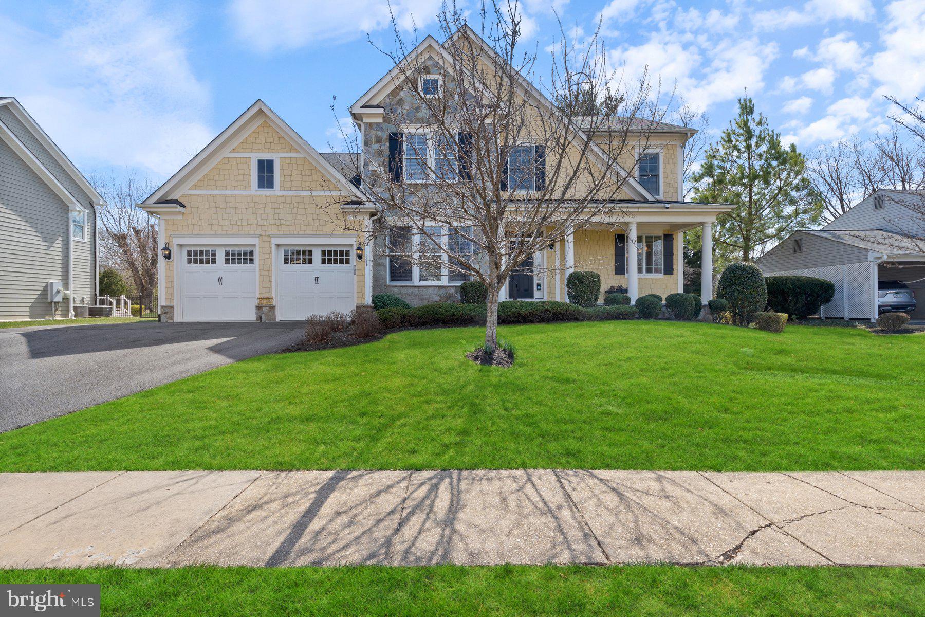 TALISMAN COURT - Residential Lease