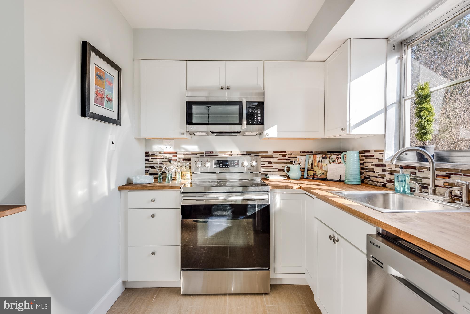 GREENACRES - Residential