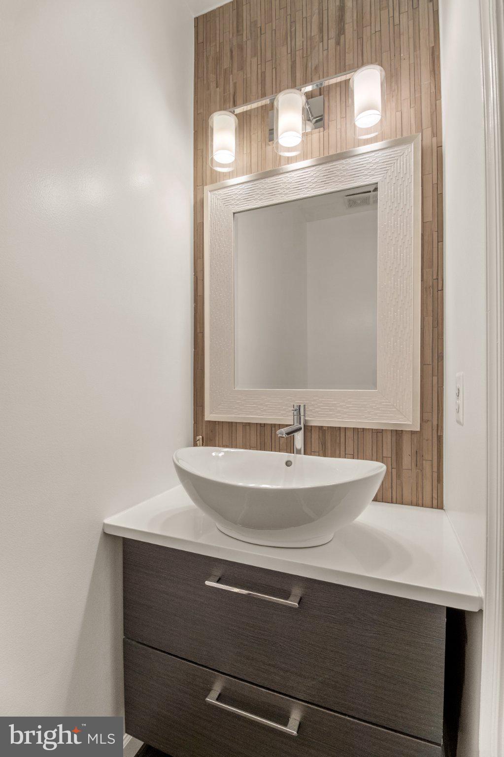 ST. CHARLES, GLENEAGLES SOUTH - Residential