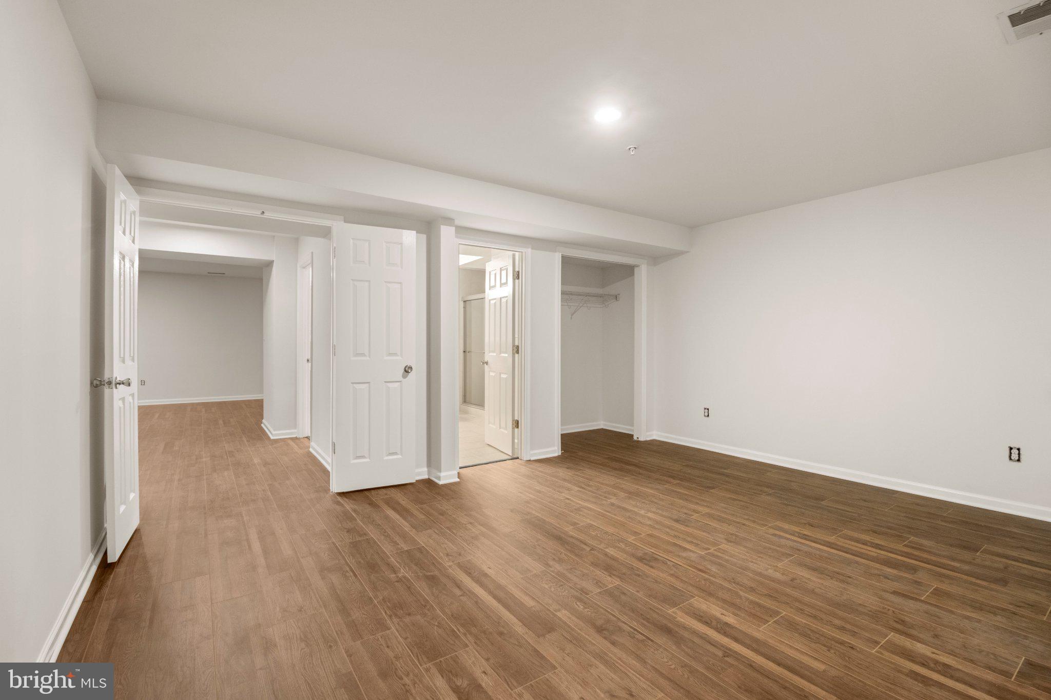 ST. CHARLES, GLENEAGLES SOUTH - Residential