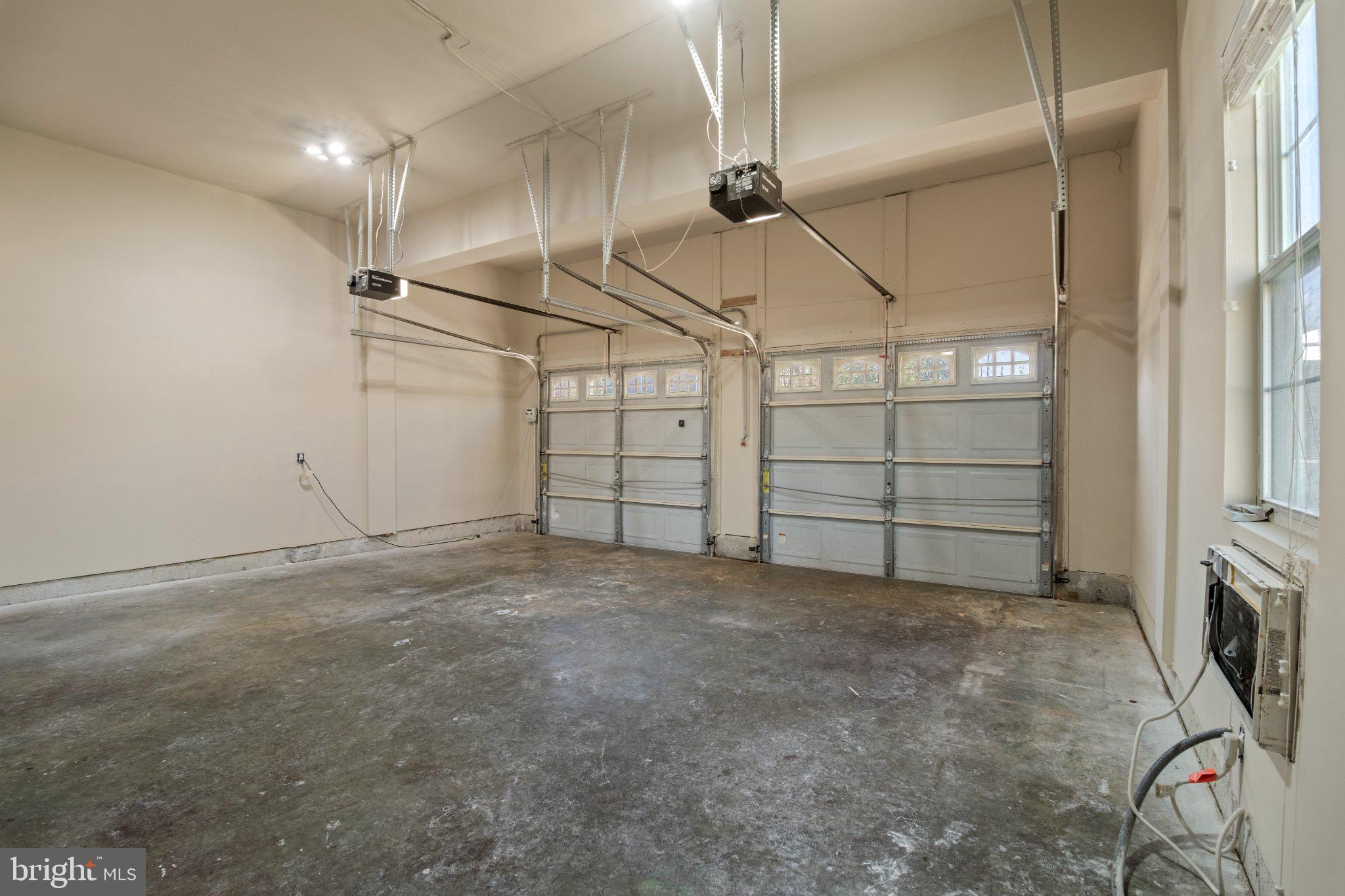 ST. CHARLES, GLENEAGLES SOUTH - Residential