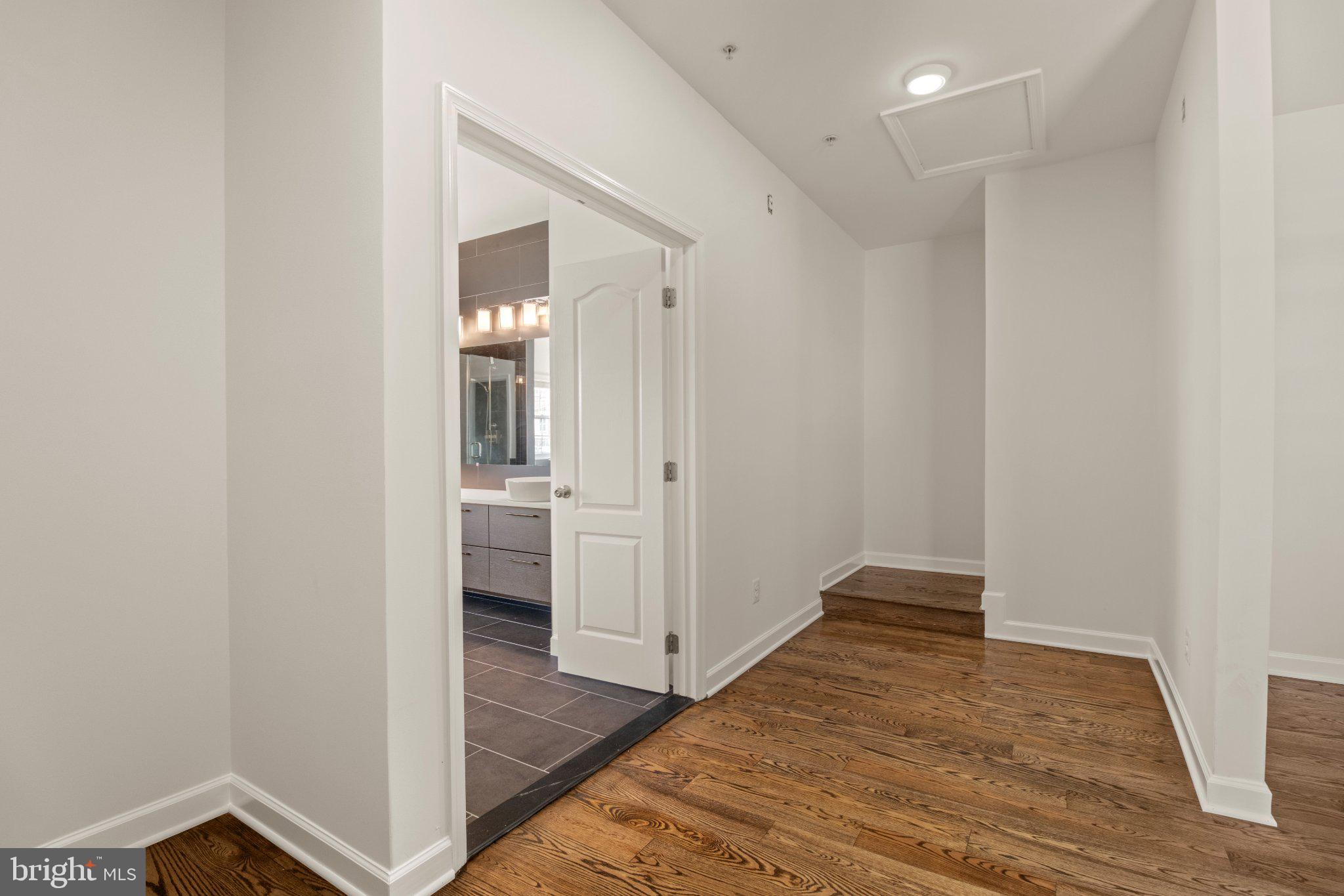 ST. CHARLES, GLENEAGLES SOUTH - Residential